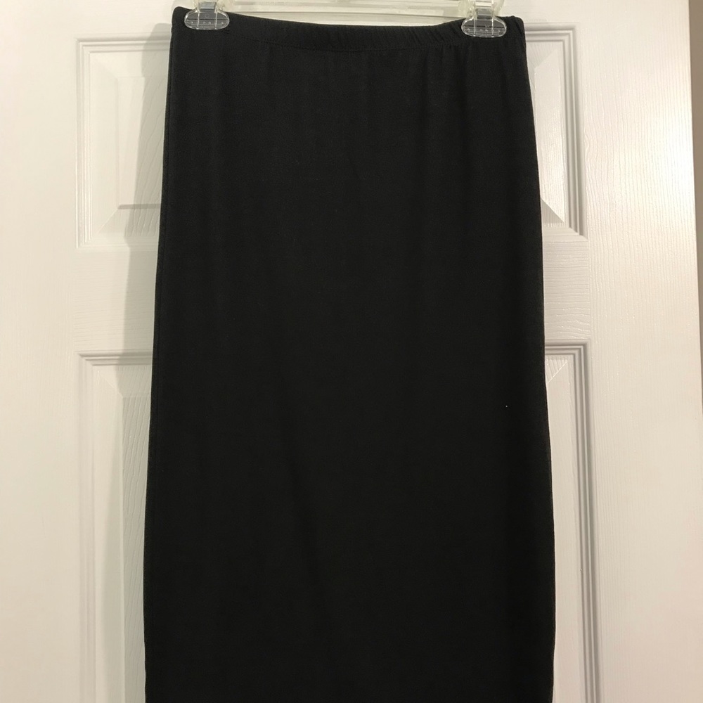 Tight black skirt